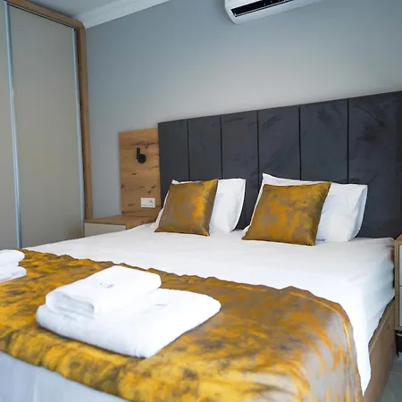 Han Apart Hotel Side 3* Side